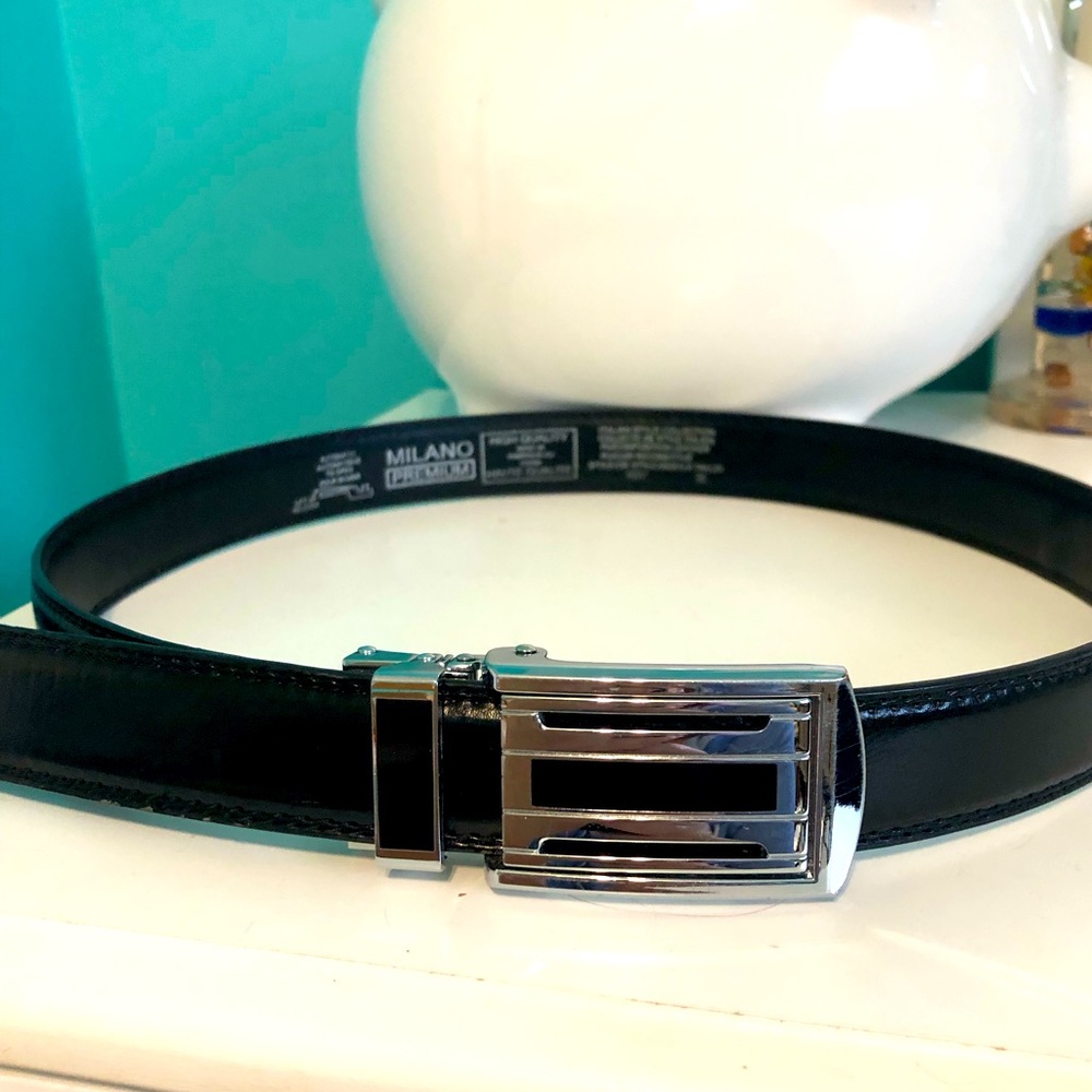 Milano interlocking leather belt